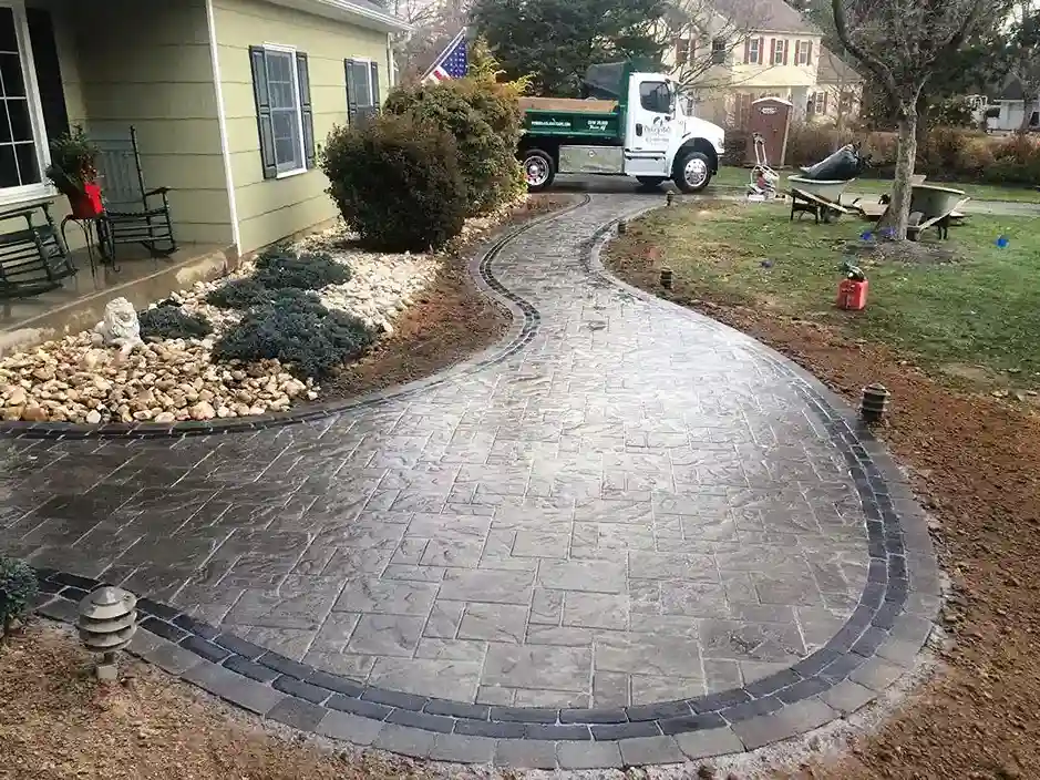 Accessible Outdoor Path Ideas for Stable Comfortable Yard Movement