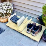 Rainy Day Outdoor Entry Ideas for Cleaner Shoes and Packages